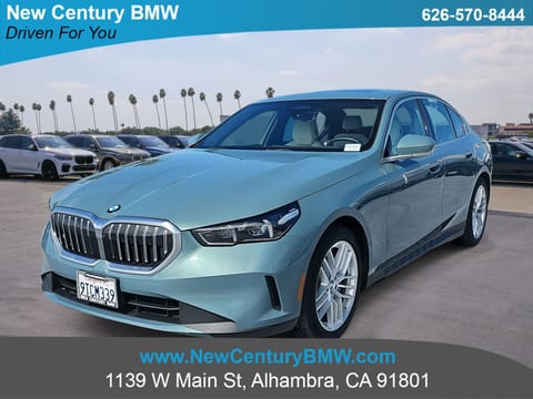 1 image of 2025 BMW 5 Series 530i