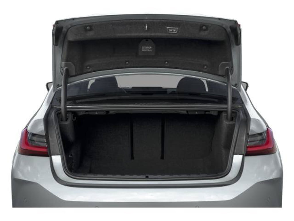 13 thumbnail image of  2026 BMW 330i NA xDrive 4DR SDN 330I XDRV