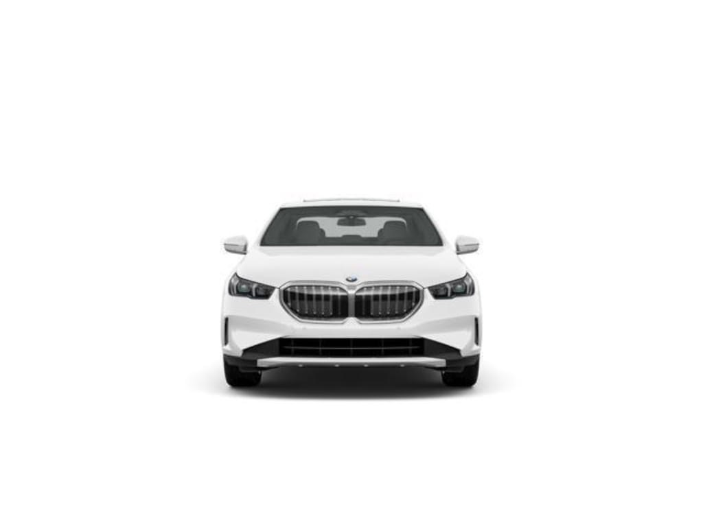 16 thumbnail image of  2026 BMW 530i 530i Sedan