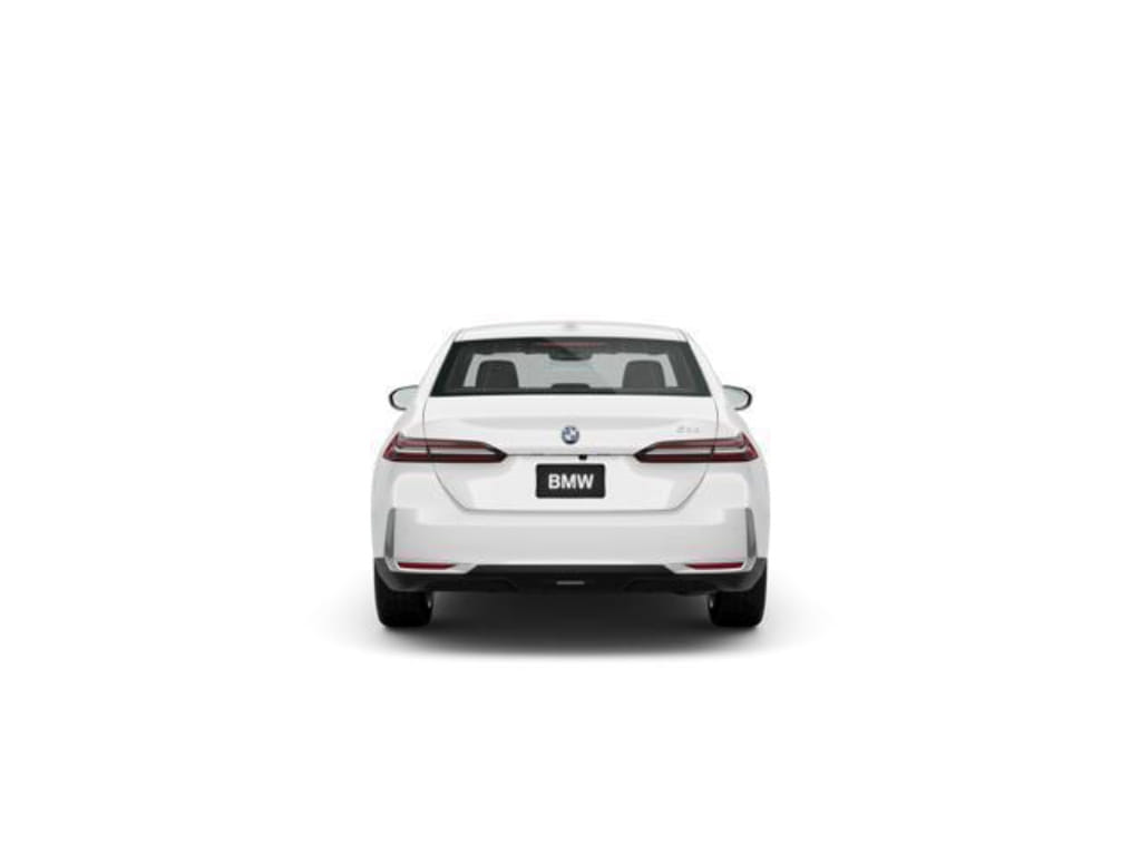19 thumbnail image of  2026 BMW 530i 530i Sedan