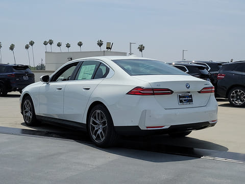 2026 BMW i5 eDrive40