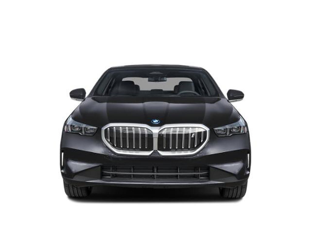 7 thumbnail image of  2026 BMW i5 eDrive40