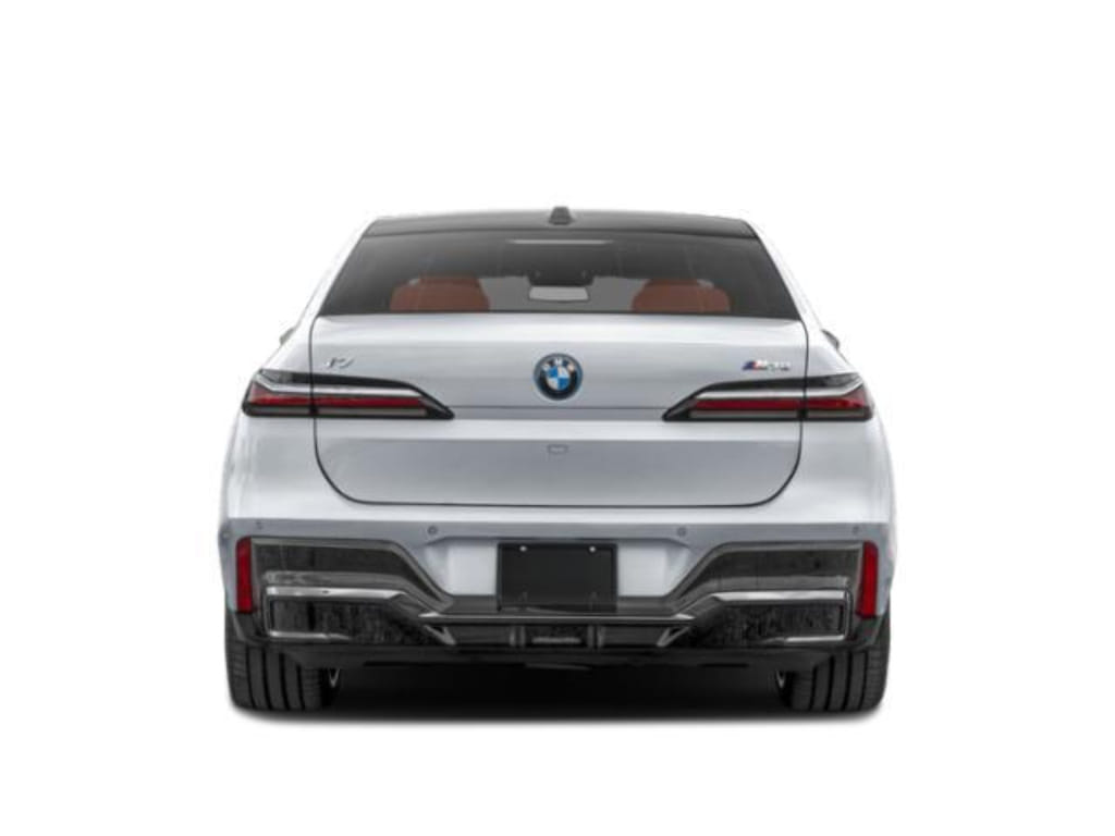 5 thumbnail image of  2026 BMW i7 M70