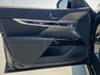 21 thumbnail image of  2026 BMW i7 M70