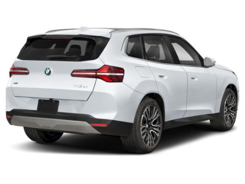 3 thumbnail image of  2026 BMW X3 30 xDrive 30 xDrive