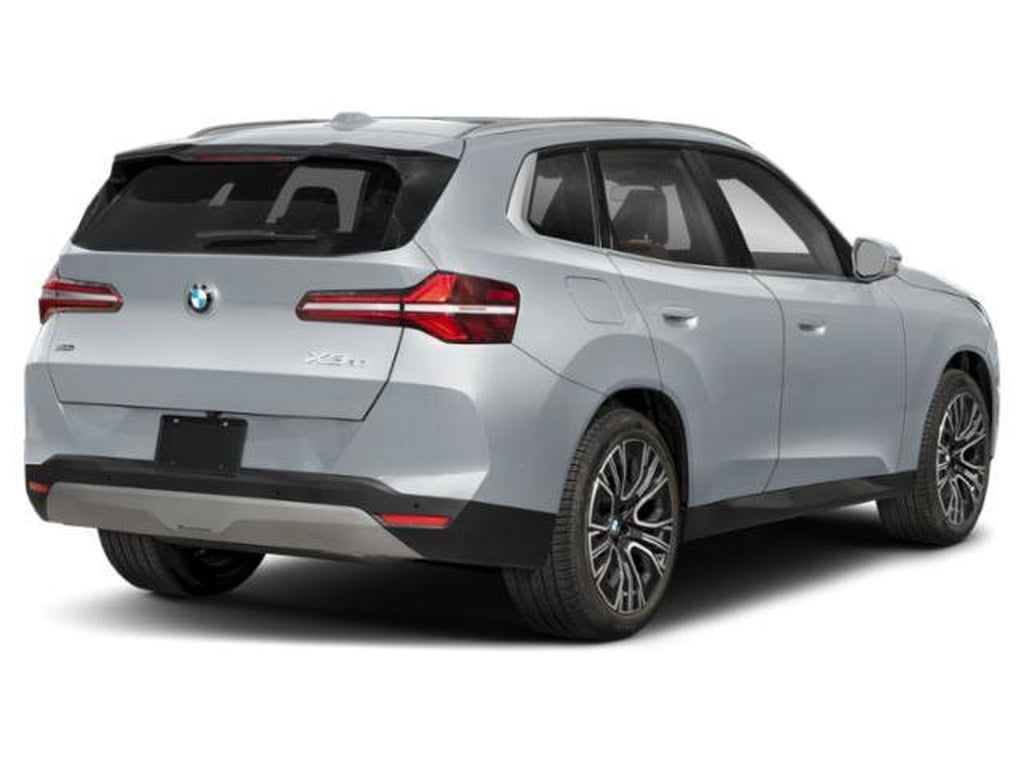 2 thumbnail image of  2026 BMW X3 30 xDrive 30 xDrive
