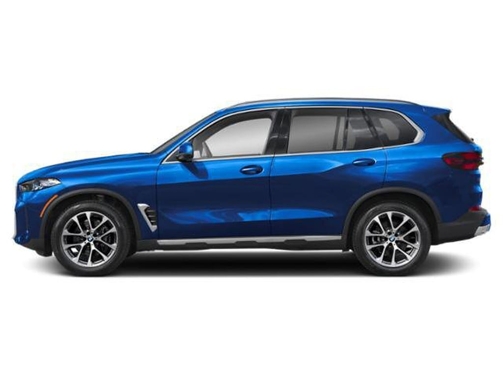 2 thumbnail image of  2026 BMW X5 sDrive40i sDrive40i