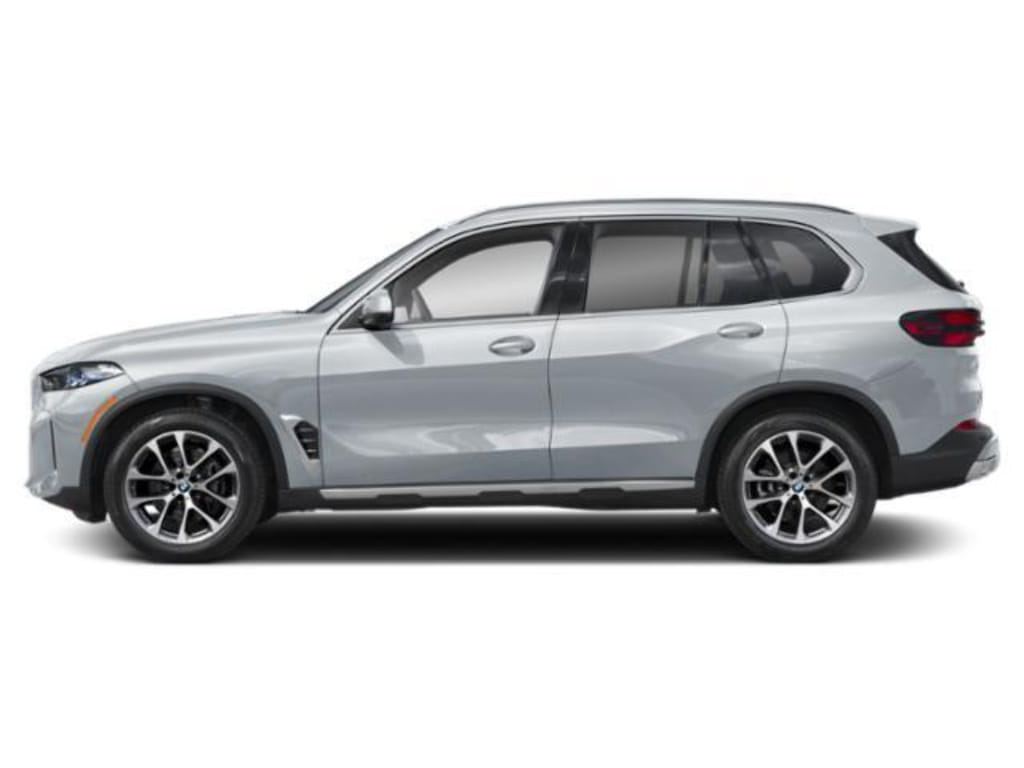 2 thumbnail image of  2026 BMW X5 xDrive40i xDrive40i
