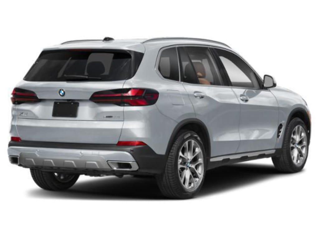3 thumbnail image of  2026 BMW X5 xDrive40i xDrive40i