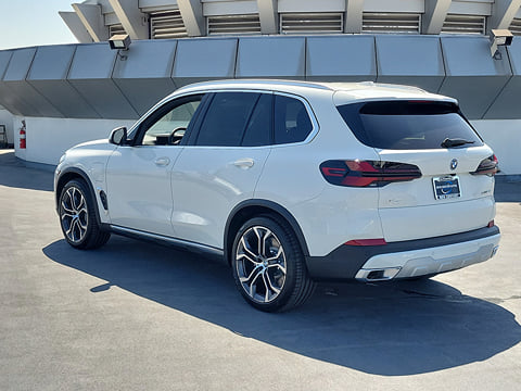 2026 BMW X5 xDrive50e xDrive50e