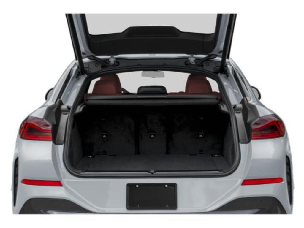 11 thumbnail image of  2026 BMW X6 xDrive40i xDrive40i