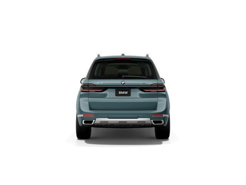 25 thumbnail image of  2026 BMW X7 xDrive40i xDrive40i