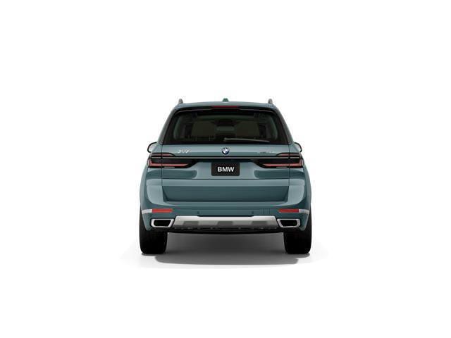 5 thumbnail image of  2026 BMW X7 xDrive40i