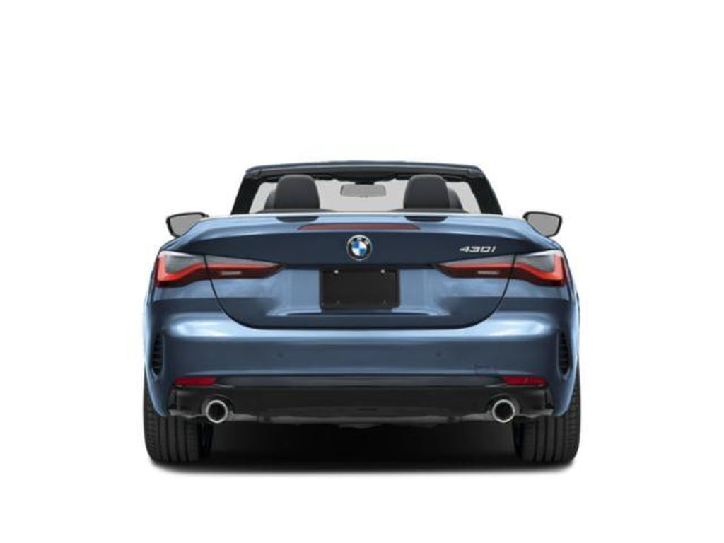 8 thumbnail image of  2027 BMW 430i i