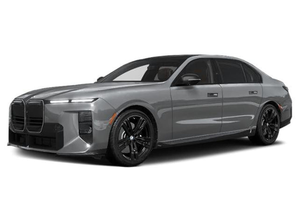 3 thumbnail image of  2027 BMW 740i 740i