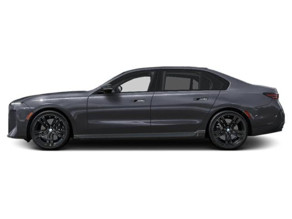 2 thumbnail image of  2027 BMW 740i 740i