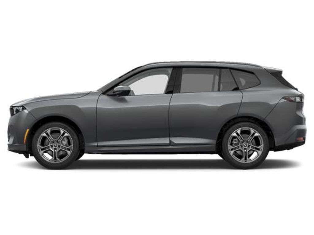 2 thumbnail image of  2027 BMW X5 40 xDrive 40 xDrive