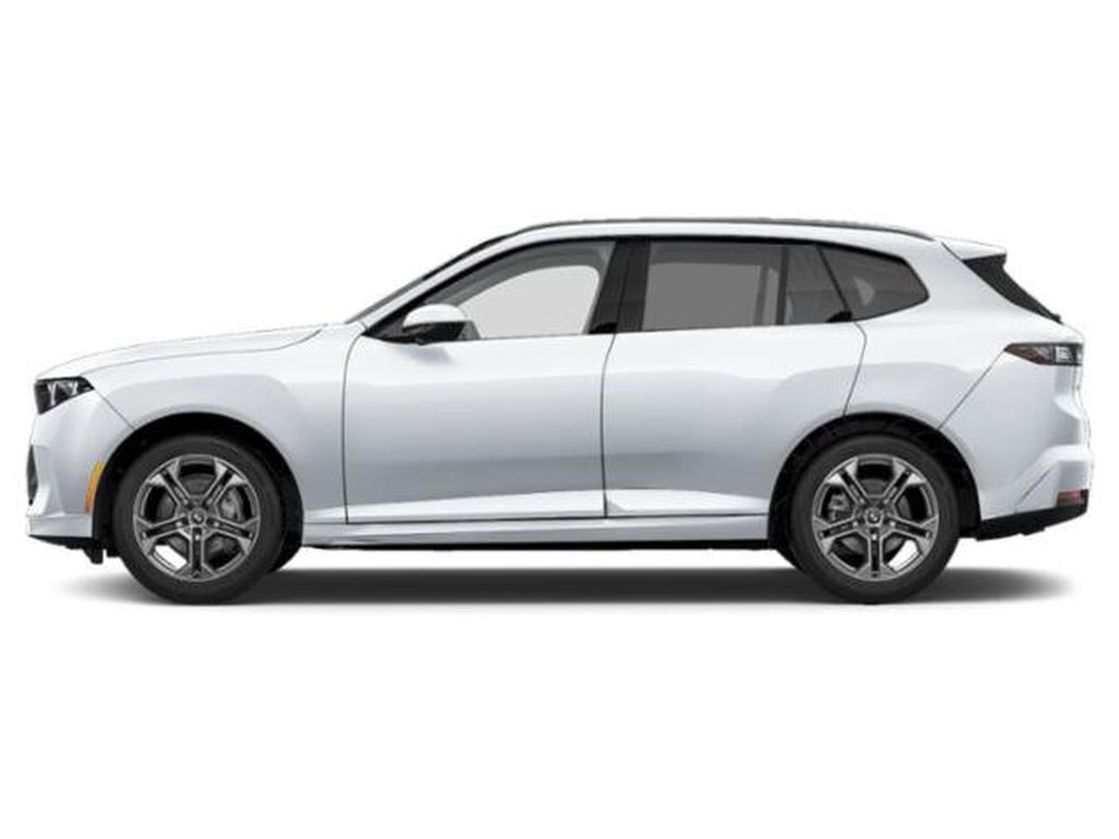 4 thumbnail image of  2027 BMW X5 40 xDrive 40 xDrive