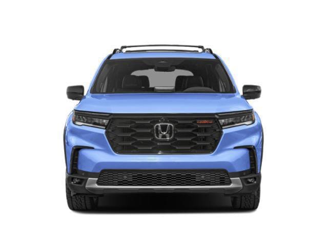 4 thumbnail image of  2025 Honda Pilot TrailSport