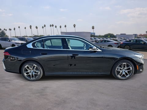 2026 BMW i5 eDrive40