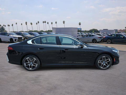 2026 BMW i5 eDrive40