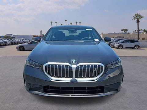 2026 BMW i5 eDrive40