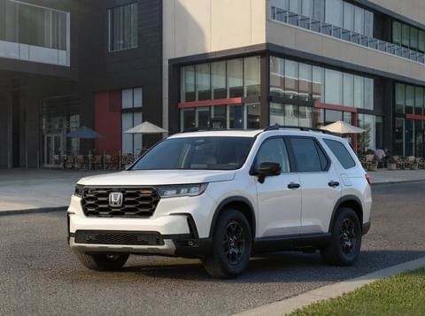 1 image of 2025 Honda Pilot TrailSport