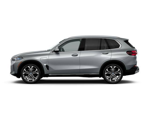 4 thumbnail image of  2026 BMW X5 xDrive50e