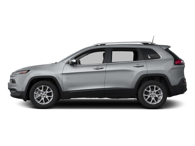 6 thumbnail image of  2018 Jeep Cherokee Latitude