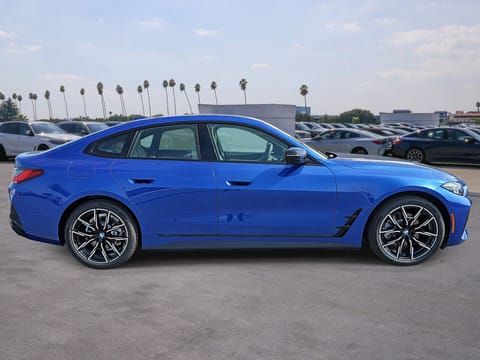 2025 BMW i4 eDrive40