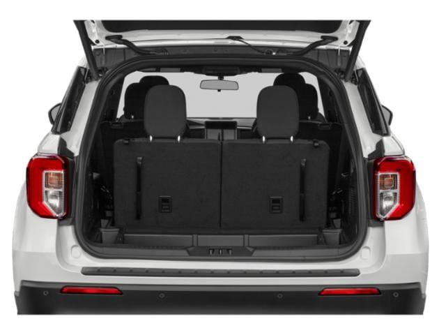 11 thumbnail image of  2020 Ford Explorer XLT