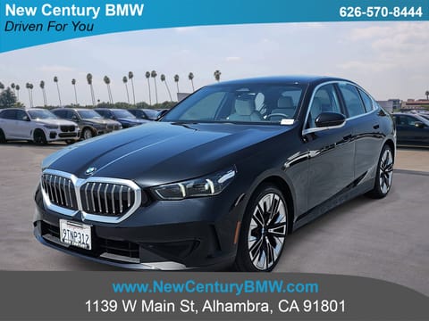 1 image of 2025 BMW 5 Series 530i