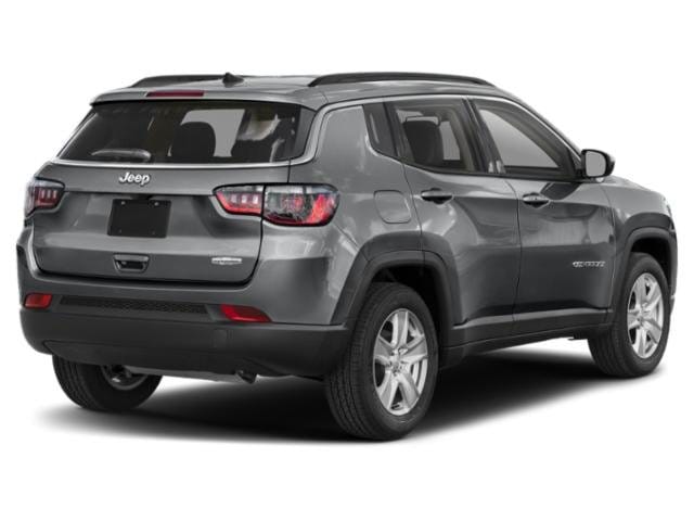 5 thumbnail image of  2022 Jeep Compass Altitude