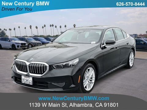 1 image of 2025 BMW 5 Series 530i