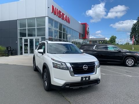 1 image of 2024 Nissan Pathfinder SV