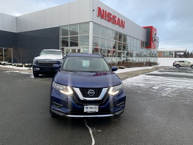 Used 2018 Nissan Rogue S with VIN 5N1AT2MT9JC839815 for sale in Latham, NY