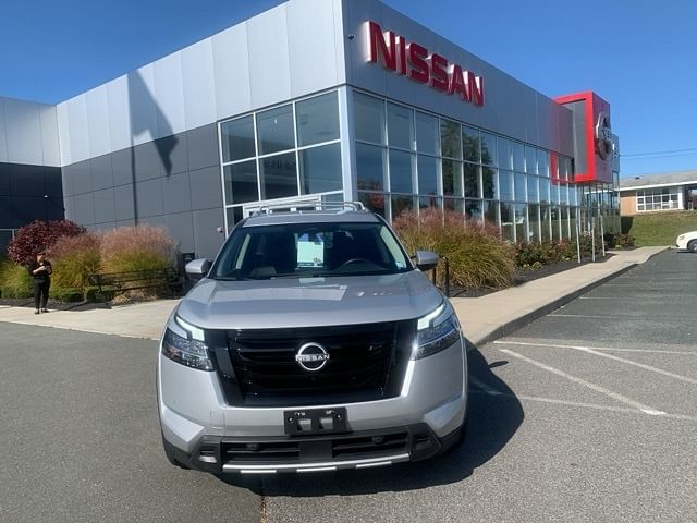 Used 2023 Nissan Pathfinder SL with VIN 5N1DR3CC6PC255559 for sale in Latham, NY