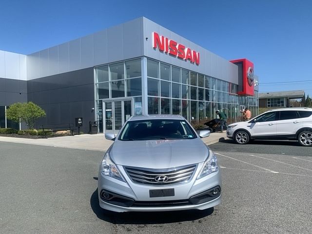 Used 2017 Hyundai Azera Base with VIN KMHFG4JG6HA588125 for sale in Latham, NY