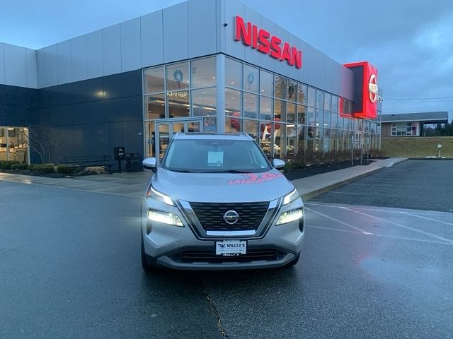 Used 2021 Nissan Rogue SV with VIN 5N1AT3BB4MC784114 for sale in Latham, NY