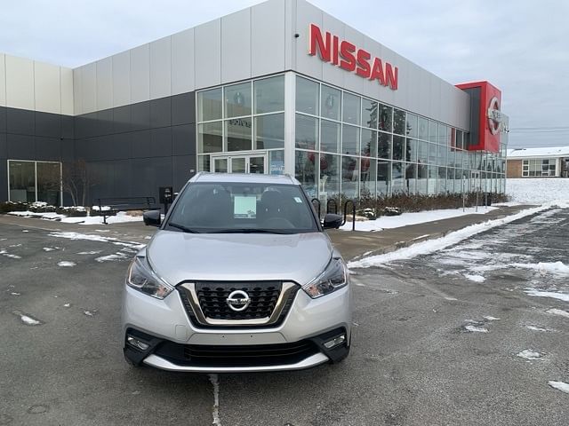 Used 2018 Nissan Kicks SR with VIN 3N1CP5CU5JL533862 for sale in Latham, NY