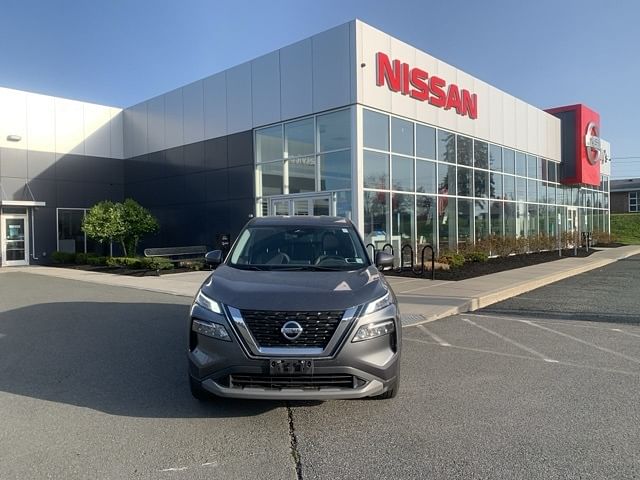 Used 2021 Nissan Rogue SV with VIN 5N1AT3BB4MC829228 for sale in Latham, NY
