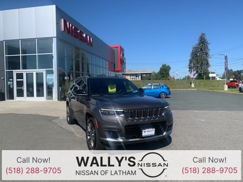 1 image of 2023 Jeep Grand Cherokee L Summit