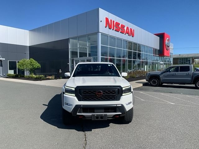 Used 2022 Nissan Frontier PRO-4X with VIN 1N6ED1EK3NN662043 for sale in Latham, NY