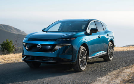 Navigating Family Adventures with the 2025 Nissan Murano’s Spa-Like Interior near Tewksbury, MA