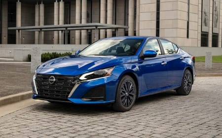 The 2025 Nissan Altima’s Advanced Safety Shield® 360 Ensures Peace of Mind for Tewksbury, MA Drivers