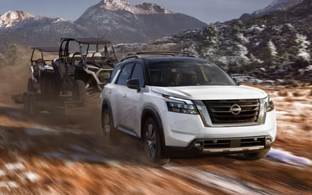 Exploring ProPILOT Assist™ Technology in the 2025 Nissan Pathfinder for Tewksbury, MA Shoppers