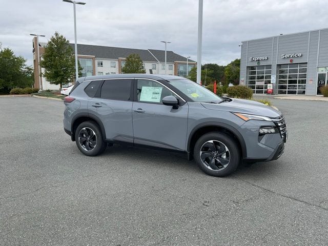 2026 Nissan Rogue SV's photo