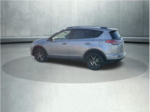 2016 Toyota RAV4 SE