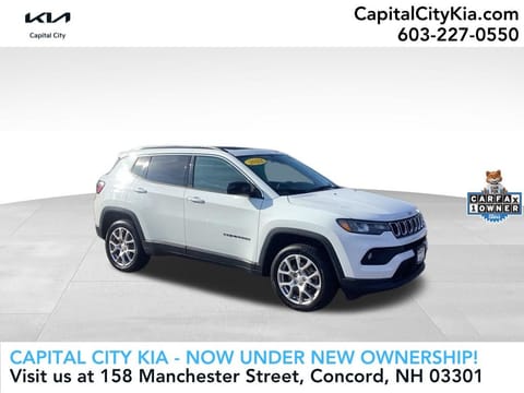 1 image of 2023 Jeep Compass Latitude Lux