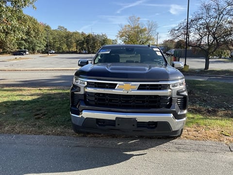 1 imagen de 2024 Chevrolet Silverado 1500 LT